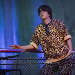 日本タレント名鑑 2024 Amazon.co.jp: 日本タレント名鑑（2024） : VIPタイムズ社: 本